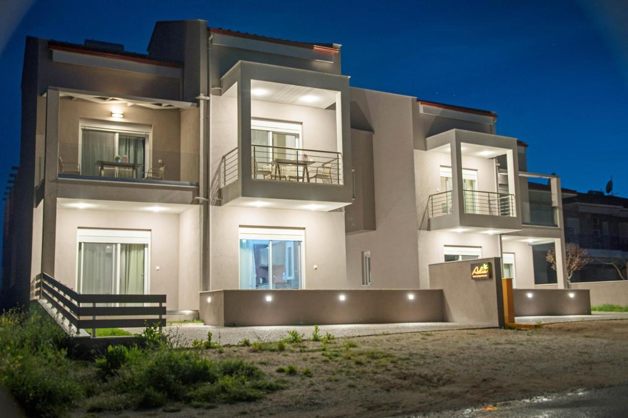 ניקיטי Aelia Luxury Apartments מראה חיצוני תמונה